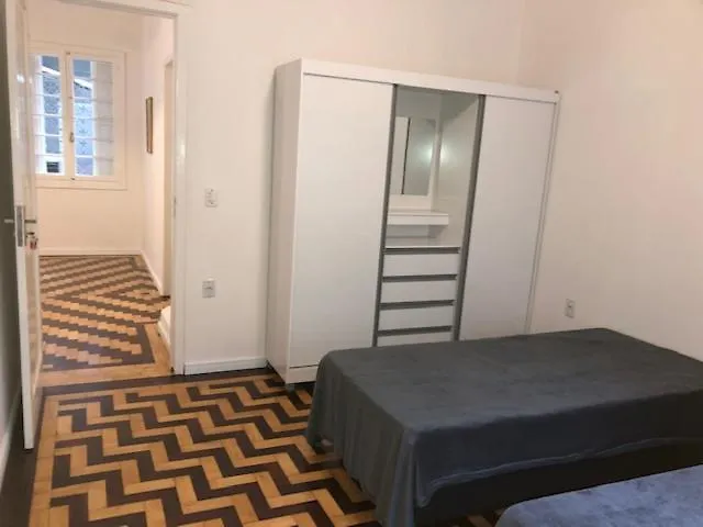 24/5 Guest house